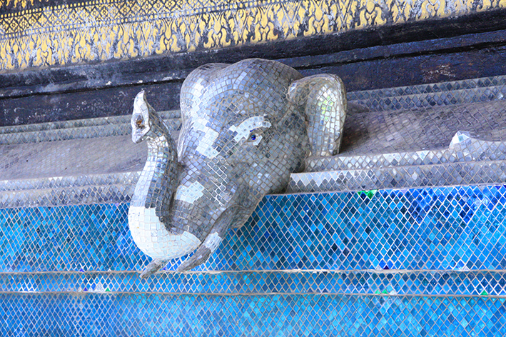 Elefantenkopf am Wat Xieng Thong Tempel in Luang Prabang