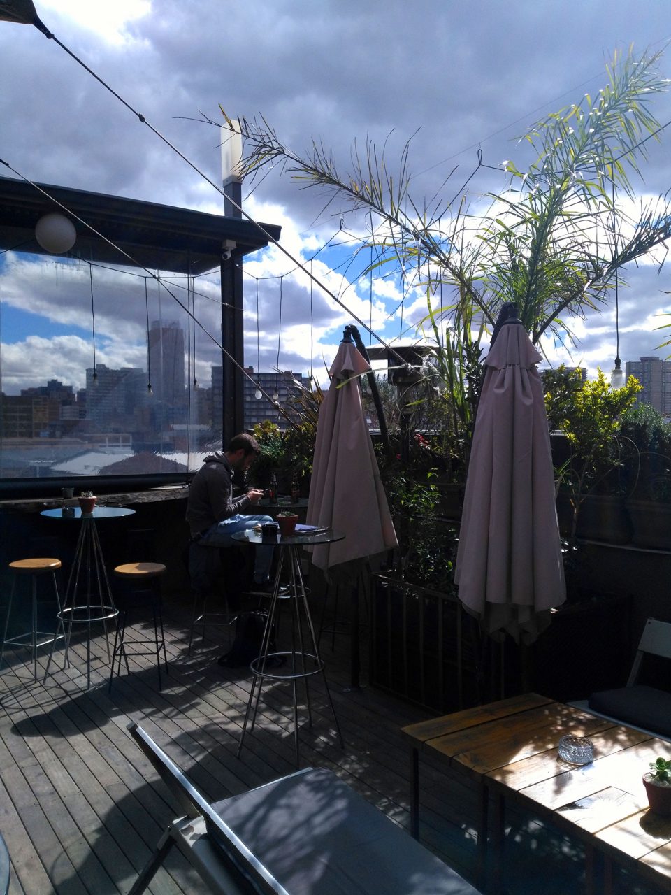 Blick vom Living Room Jozi in Johannesburg