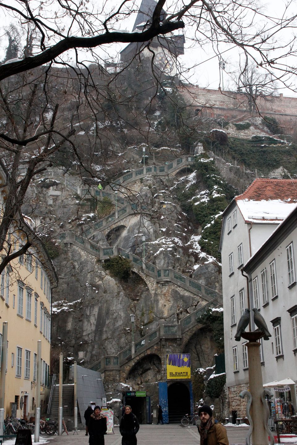 Treppe auf Aussichtsberg in Graz