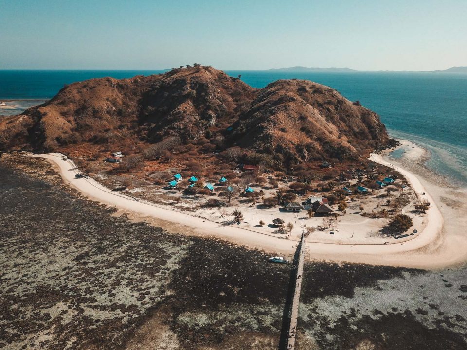 Inseln im Komodo Nationalpark von oben