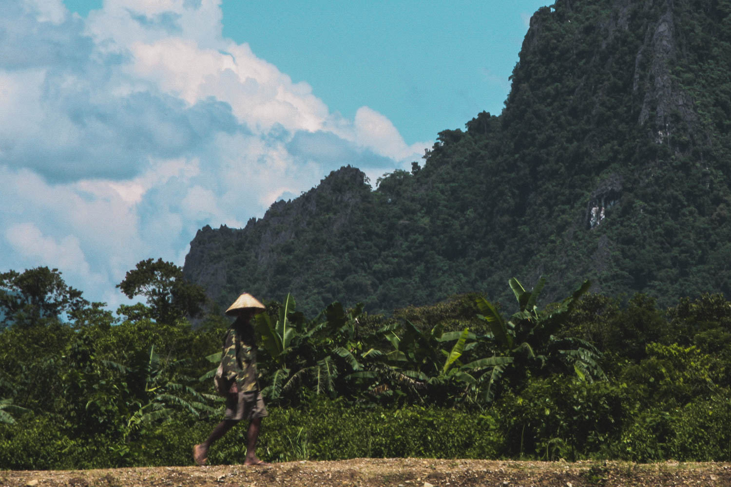 Landschaft und Farmleben bei Vang Vieng in Laos